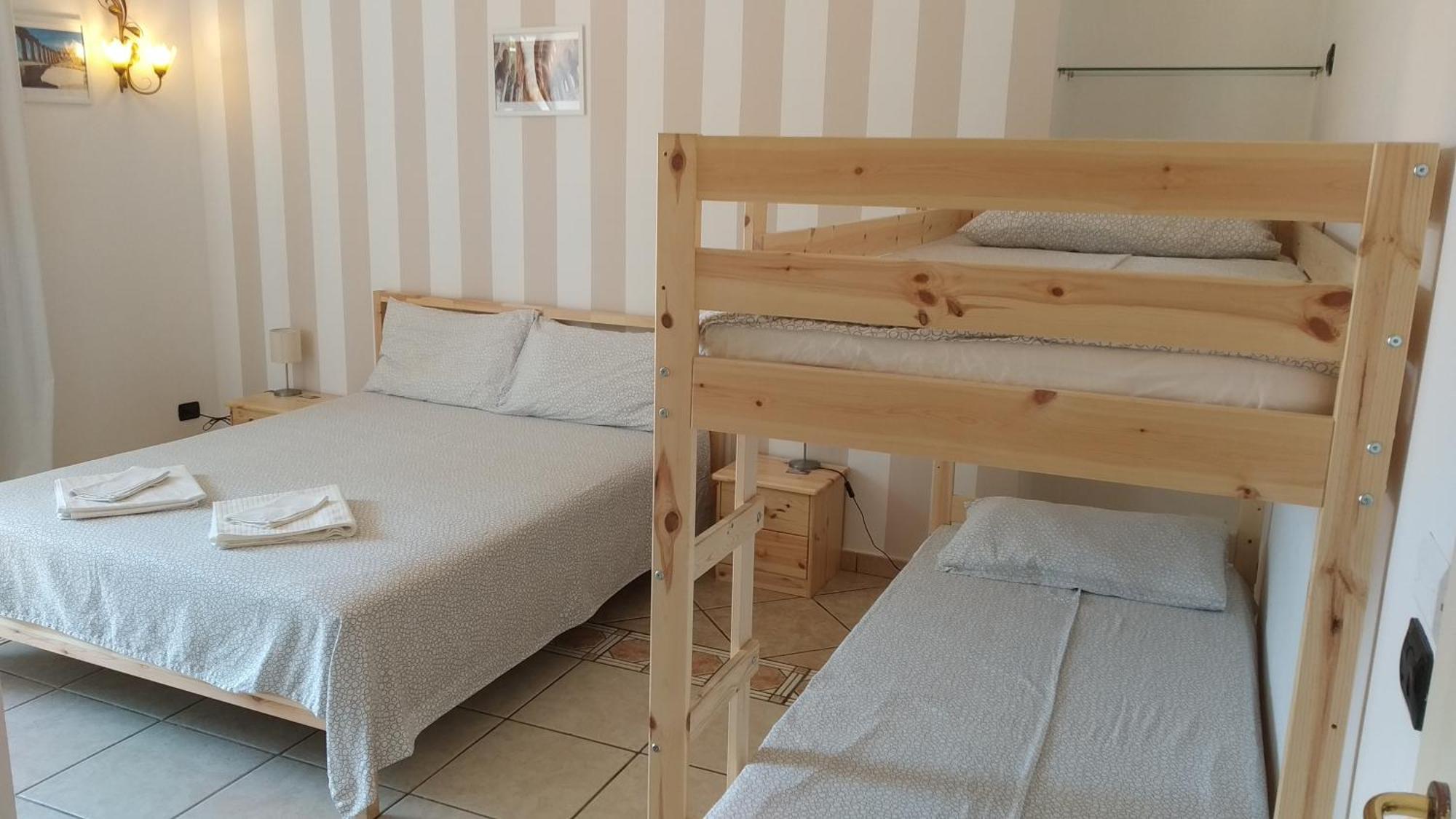Atelier Bed&Bed Otel Messina Oda fotoğraf